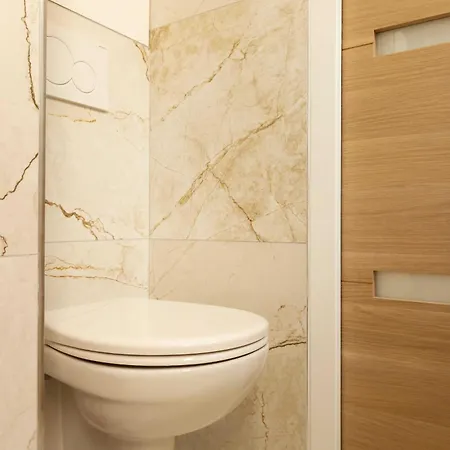 Charming A C 2p- Montorgueil Paris